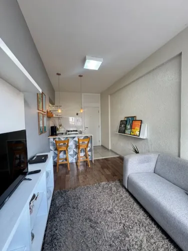 GR ALUGA OU VENDE ED. JANVIER - 1 QUARTO - MOBILIADO - SEM VAGA DE GARAGEM - BAIRRO DE FAT