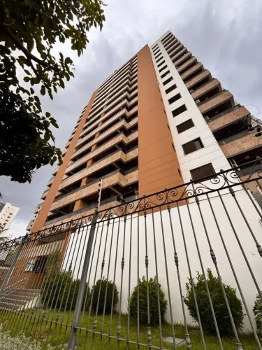 Imóvel para aluguel tem 210 metros quadrados com 4 quartos em Quilombo - Cuiabá - MT