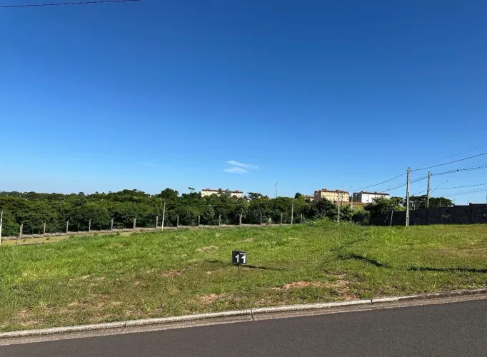 Vendo Terreno condomínio Damha Belvedere