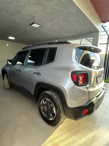 Jeep Renegade 1.8 4X2 Flex 16V Aut. 2020