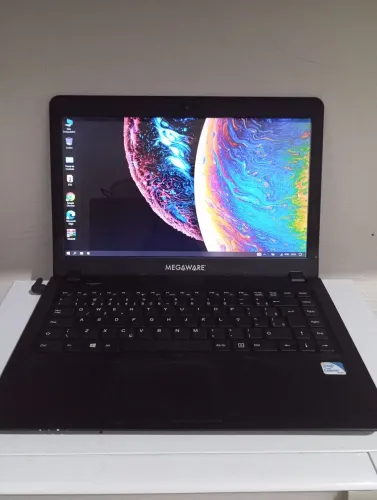 Notebook megaware processador Intel dual core , memória de 4gb, HD de 320gb, windows 10