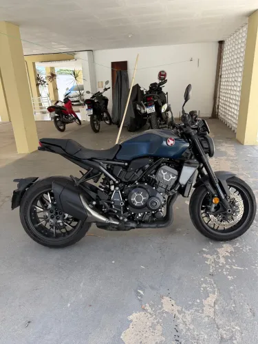 CB 1000r black edition