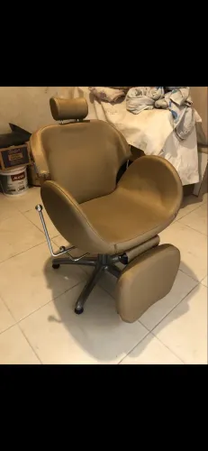 Cadeira de cabeleireira Hesan