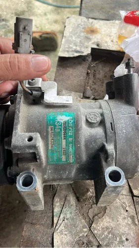 Compressor do Peugeot 1.0 Clio, Sandero, logam 1.0
