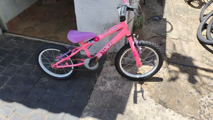 Vendo bicicleta aro 16 feminina infantil