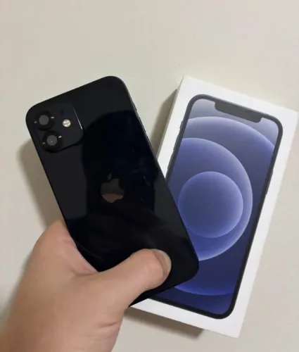 iPhone 12 128GB - Todo original muito conservado - Com acessórios, sem detalhes