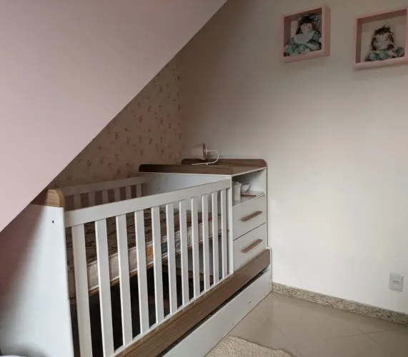 Berço Americano com cama auxiliar