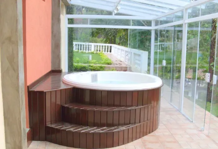 SPA DE HIDROMASSAGEM  - TECNOLOGIA E CONFORTO EM SPAS DIRETO DA FÁBRICA