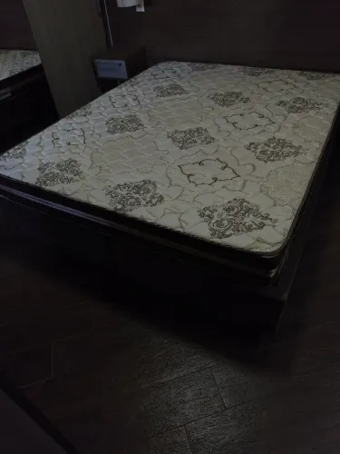 Cama box tamanho queen