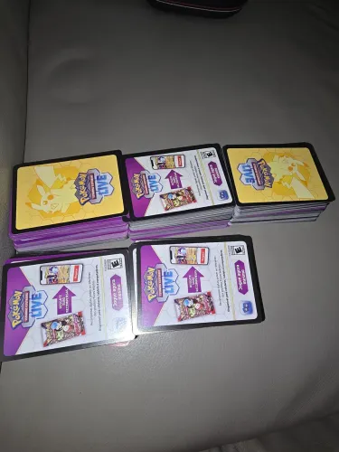 500 Códigos Pokemon TCG LIVE
