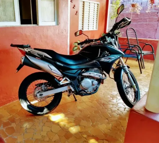 Honda Falcon NX4 400i 2013 - 44.500 km - Revisada
