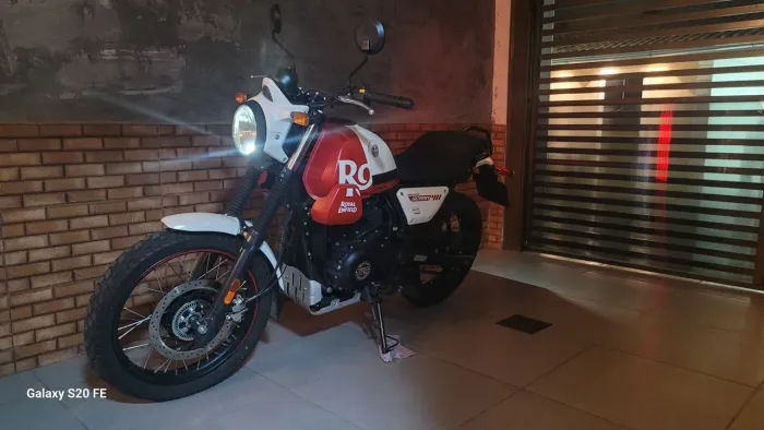 Royal Enfield Scram 411 2024 - Estado de Zero!