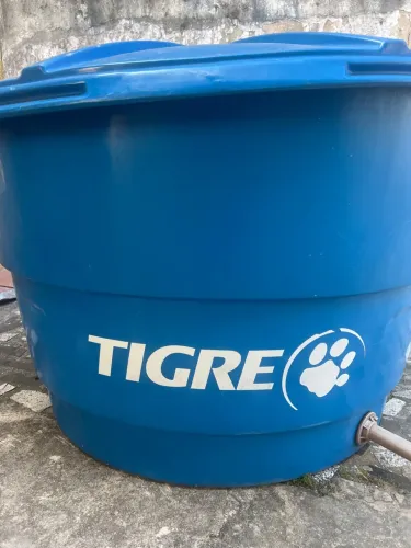 Caixa d?água tigre