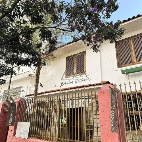 Casa à Venda no Funcionários | 260m² - 4 Quartos .