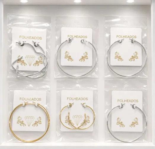 Argolas folheadas estão lindas