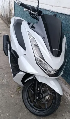PCX 160 ano 2026 com apenas 2.500 km