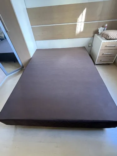 Vendo base-Sommier Nobuck Bronw Ortobom Casal padrão marrom - Motivo mudança