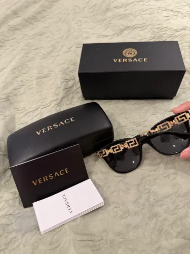 Óculos Versace original!!! Comprado nos eua ZERO