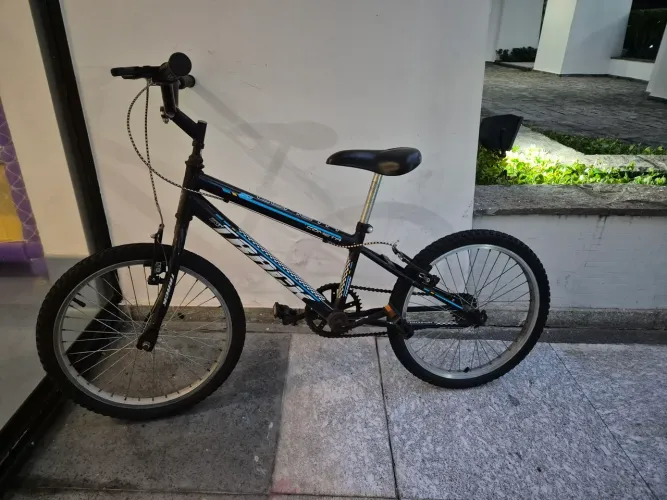 Bicicleta infantil track aro 20