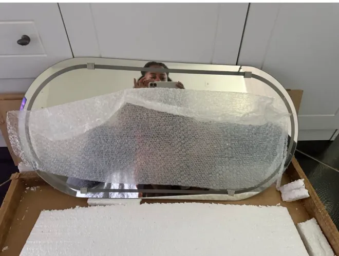 Espelho Oval Jateado Com Led e Botão Touch 80x70cm Lapidado Decoração Quarto Sala