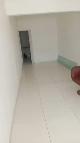 Alugo ponto comercial na Amélia Rosa, ideal para estética, dentista, médico, Maceió-AL.