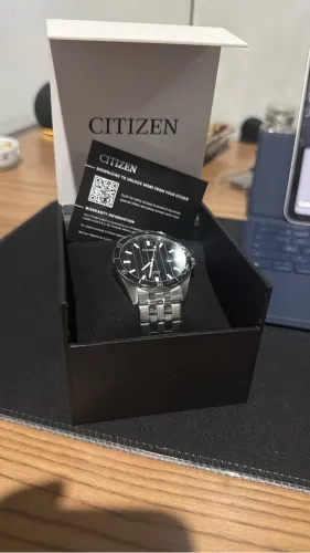 Relógio Citizen Quartz Novo Na Caixa