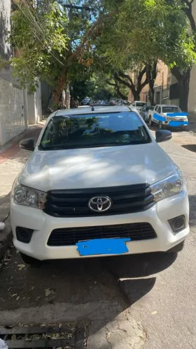 Toyota Hilux CD 4X4 2.8 Diesel Mec. 2020