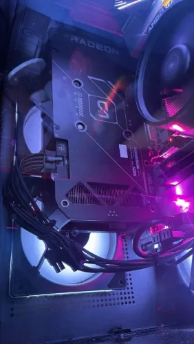 AMD Radeon RX 7600 EVO OC Edition, 8GB, GDDR6, FSR