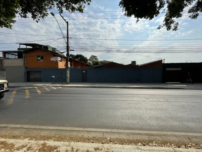 Casa ampla para locação comercial | clínica ou lar para idosos 