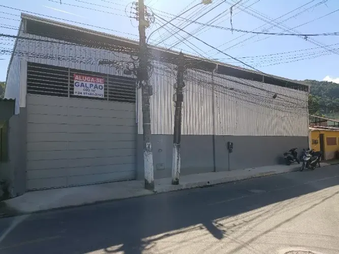 Alugo Ótimo Galpão na Monsuaba