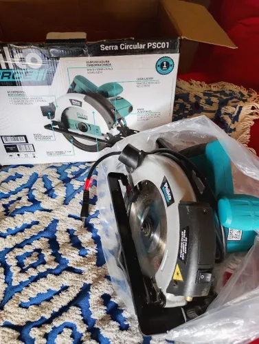 Vendo uma circular nova na caixa marca philco