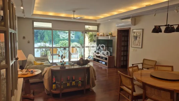 Cosme Velho | Apartamento 3 quartos, sendo 1 suite