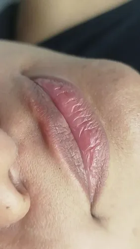 Micropigmentação labial ?