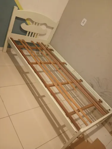 Cama de solteiro