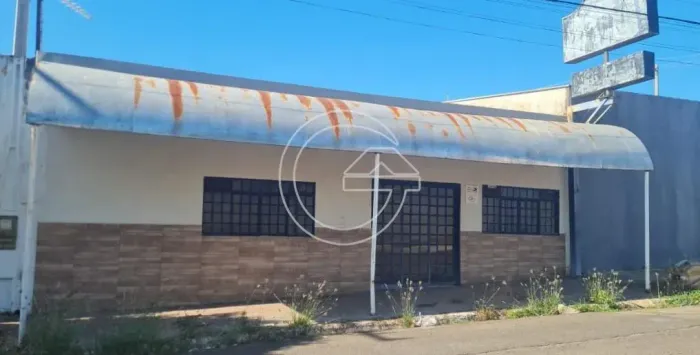 VENDE-SE Comercial NO FIGUEIRINHA - MARÍLIA/SP