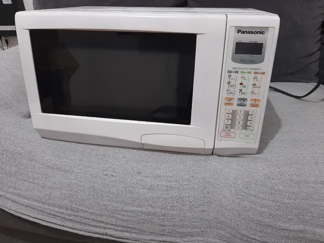 Micro-ondas Panasonic Piccolo