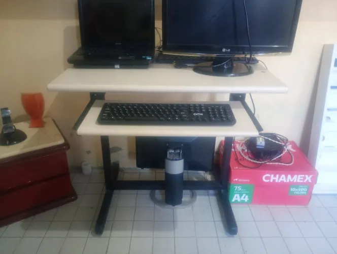 Mesa de Computador MDF