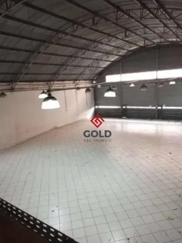 Galpão para alugar, 700 m² por R$ 20.600,00/mês - Vila Pires - Santo André/SP