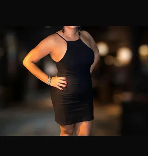 Vestido Preto Tubo Alça Fina - P/M Modelo justo, super valoriza o corpo! 