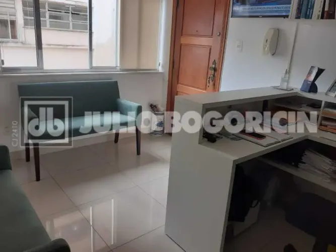 Sala : / Comercial / Catete