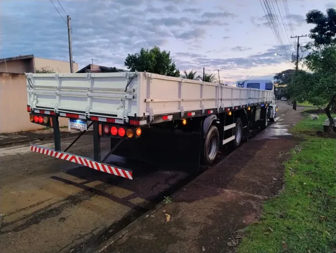 Carreta 2 eixo