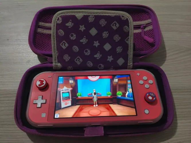 Switch Lite desbloqueado + Cartão SD 256GB + Estojo de proteção original 