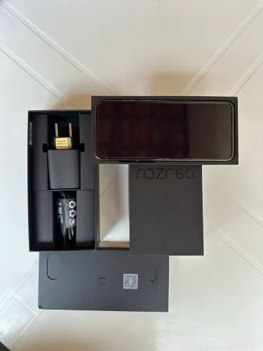 Motorola Razr 60