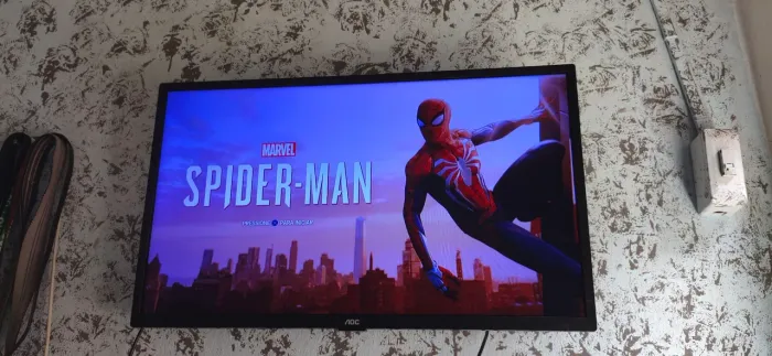 Vendo ps4 slim desbloqueado 2 tera