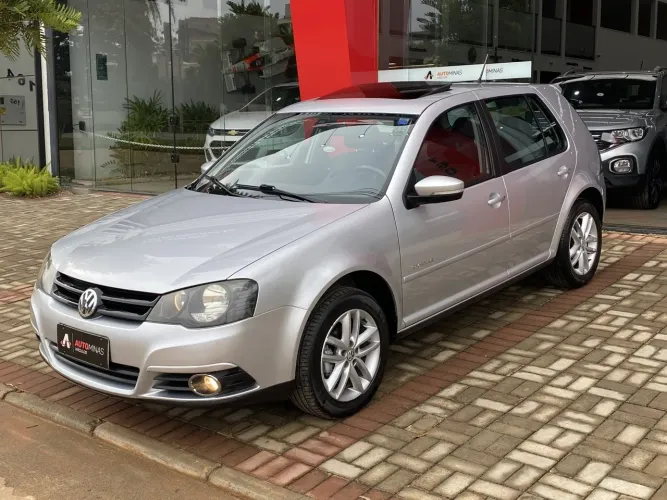 Volkswagen Golf Sportline 1.6 MI Total Flex 8V 4P 2013