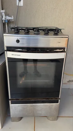 Vendo excelente fogão a gás Brastemp acompanha refil