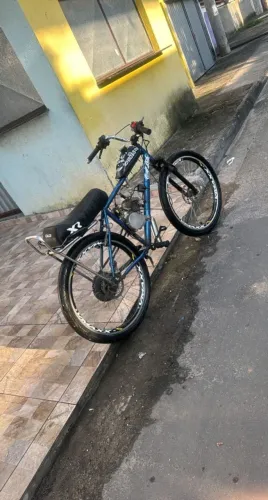Bike elétrica funcionando tudo! Perfeito estado!