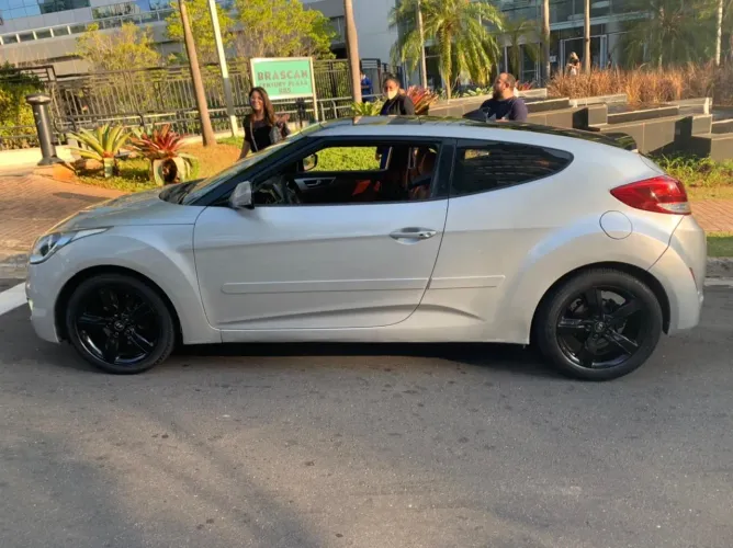 Hyundai Veloster 1.6 16V 140cv Aut. 2012