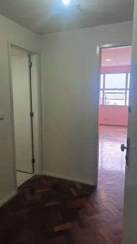 Sala com 25m² próxima ao Museu do Amanhã