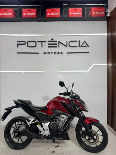 CB TWISTER 300F Financiamento sem entrada